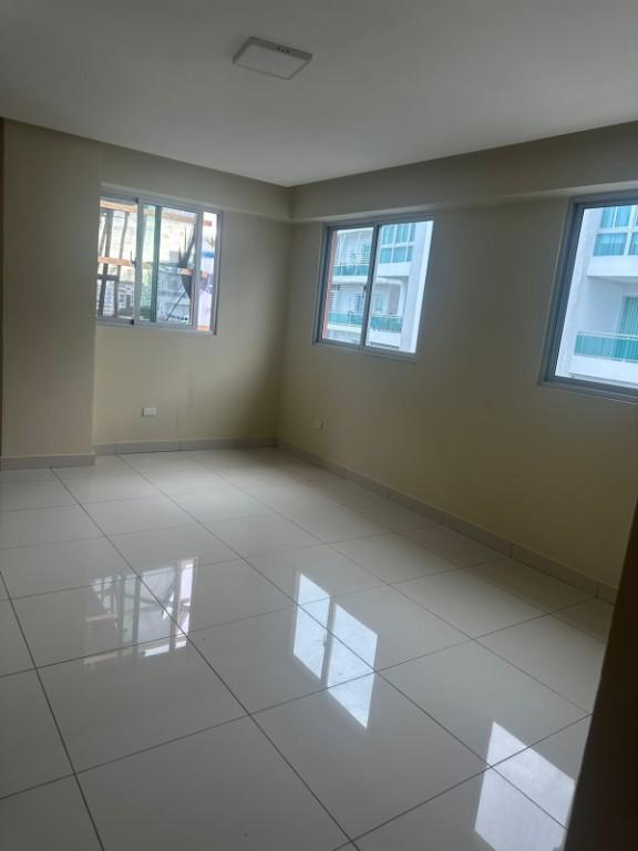 APARTAMENTO EN ALQUILER EN RENACIMIENTO, D.N en La Romana - Imagen 2