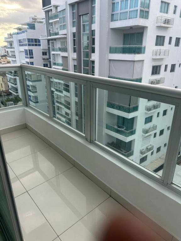 APARTAMENTO EN ALQUILER EN RENACIMIENTO, D.N en La Romana - Imagen 5
