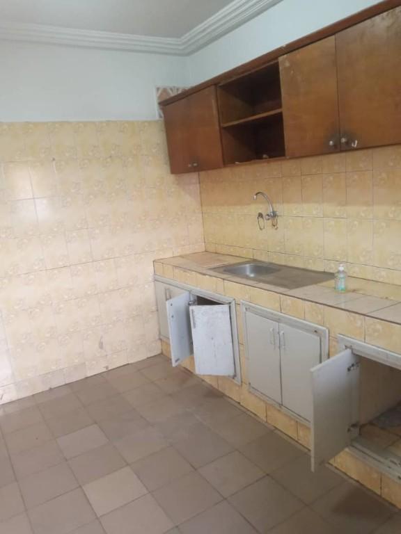 Location Appart 3 Pièces Riviera Faya vers Église Catholique en Côte d’Ivoire - Photo 7