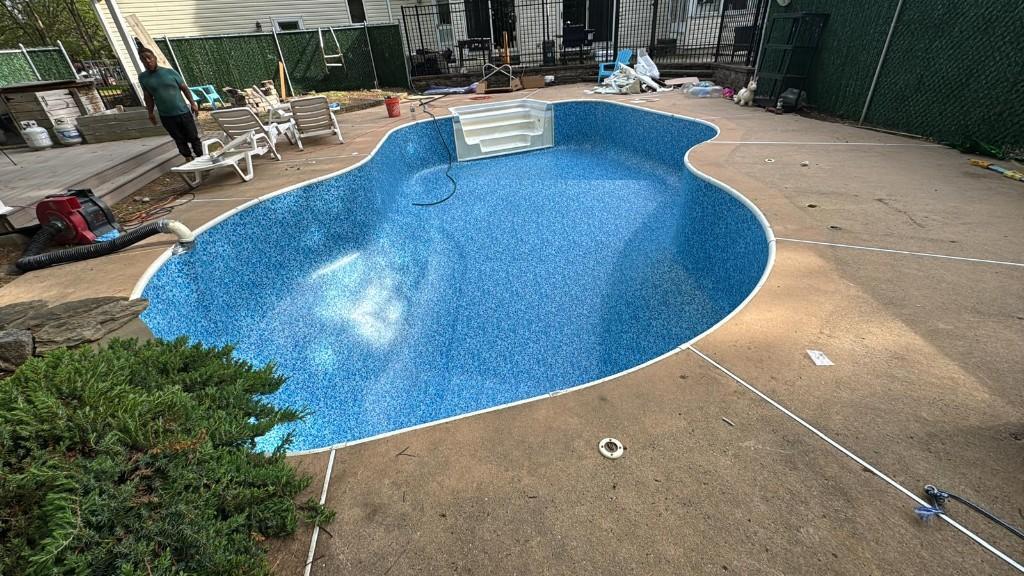 New Era Pool Service LLC in Toms River - Image 9