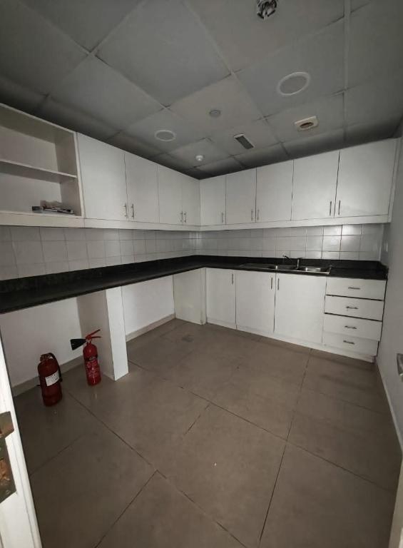 Dubai office for Rent Rental office virtual office space co-work in United Arab Emirates - Image 3