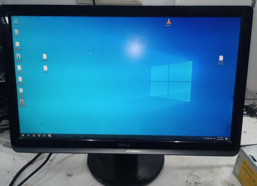 Dell 21 Inch Lcd Monitor For Sale in Madhavaram - Image 1