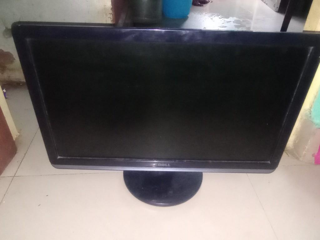 Dell 21 Inch Lcd Monitor For Sale in Madhavaram - Image 3