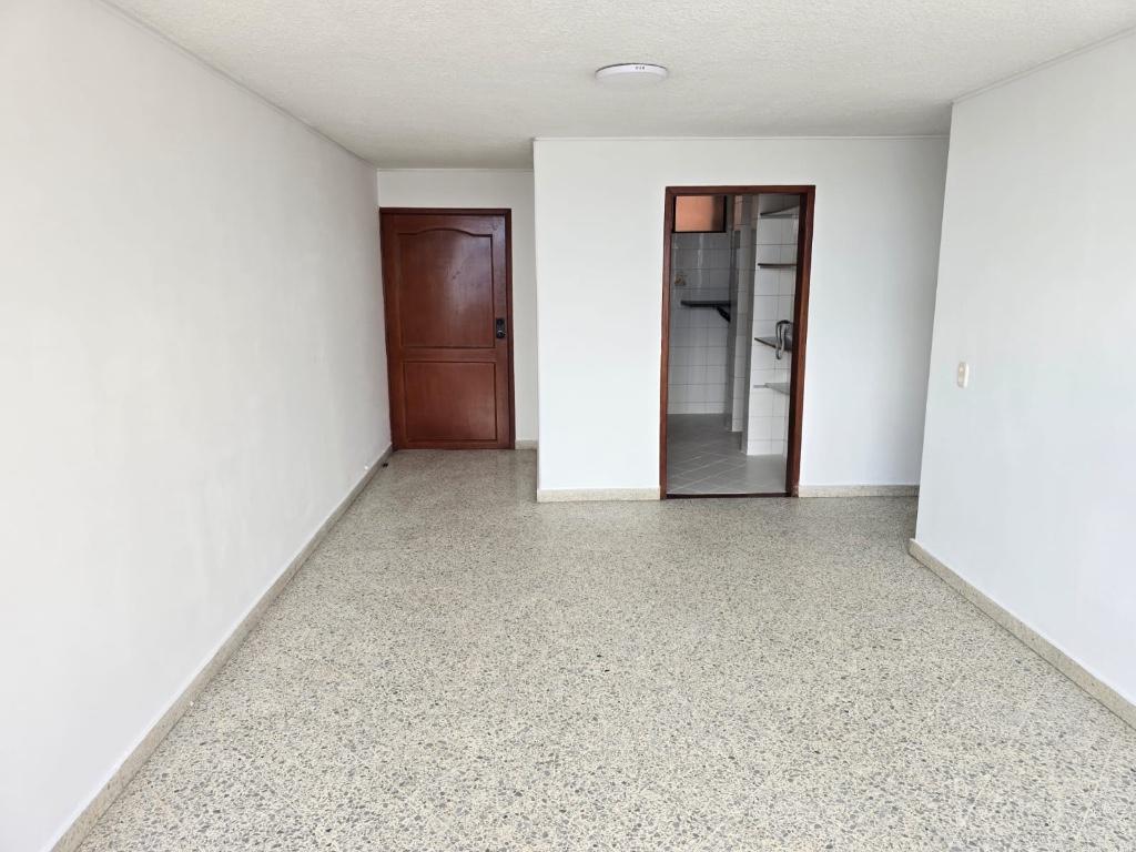 VENTA APARTAMENTO AURORA. EDIFICIO RIVIERA PLAZA en Bucaramanga - Imagen 2