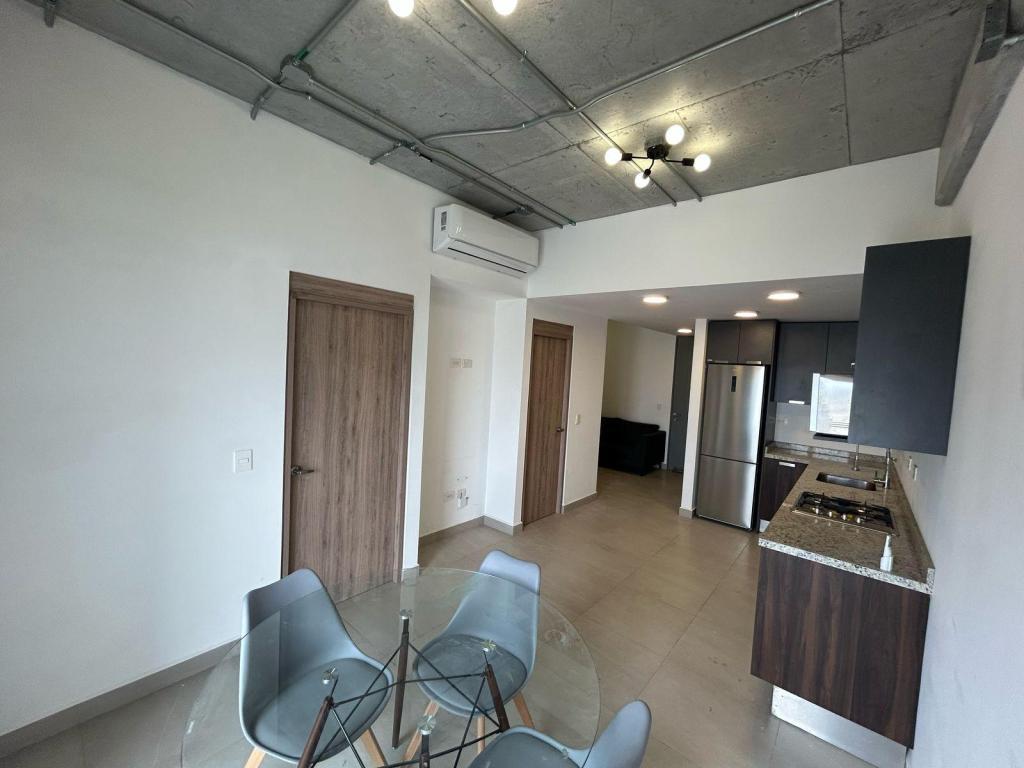 DEPARTAMENTO EN RENTA EN TORRE MITT en San Bernabé - Imagen 1