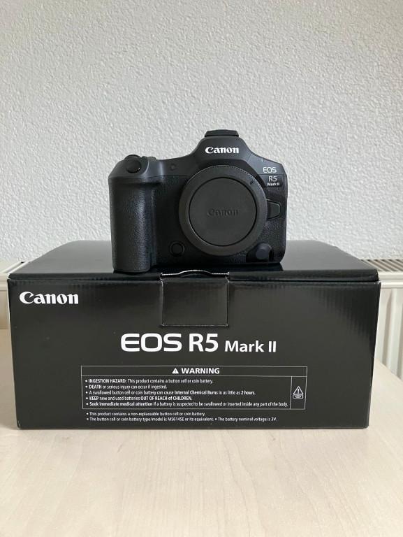 Appareil Photo Hybride Canon EOS R5 Mark II Neuf à Gap - Photo 1