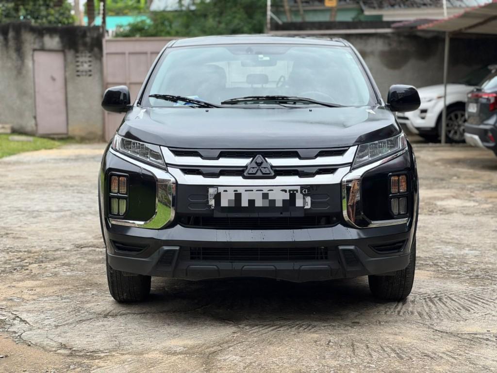 Mitsubishi RVR année 2022 à Abidjan - Photo 1