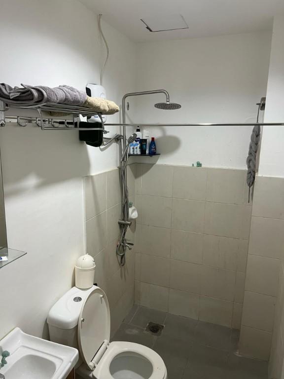 High Ceiling Condo Unit in Modena Town Square Minglanilla in Philippines - Image 4
