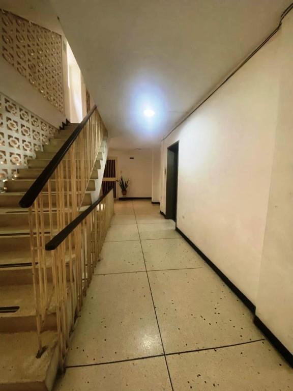 APARTAMENTO - LOS RUICES - 45 Mts2 en Venezuela - Imagen 6