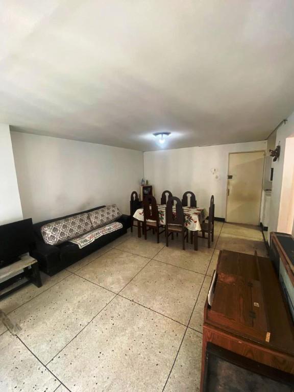 APARTAMENTO - LOS RUICES - 45 Mts2 en Venezuela - Imagen 7