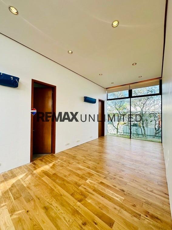 FOR LEASE House & Lot in Ayala Alabang Village, Muntinlupa in Lower Bicutan - Image 2