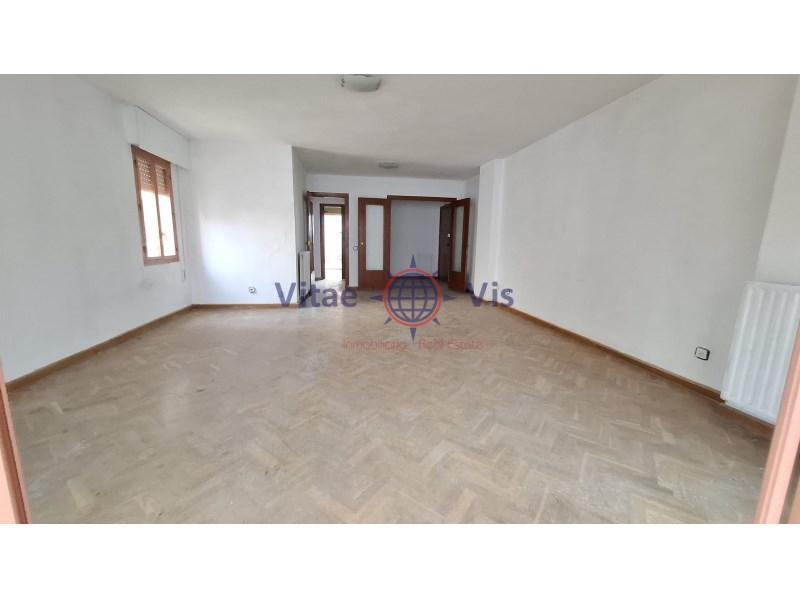 PISO 4 DORMITORIOS - SUTULLENA en Lorca - Imagen 1