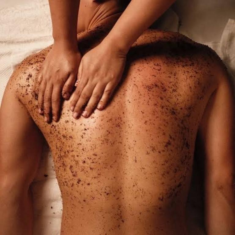 INTIMATE GROOMING FOR MEN AND MASSAGES in Pinetown - Image 4