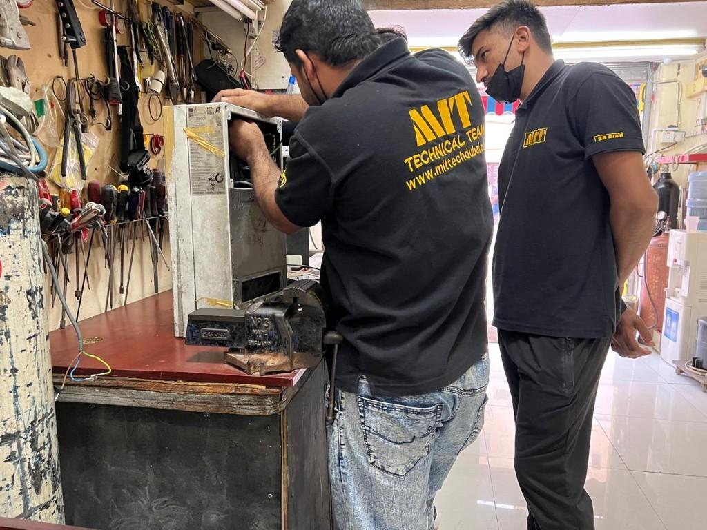 Electric panel ac repair hamriah free zone in United Arab Emirates - Image 7