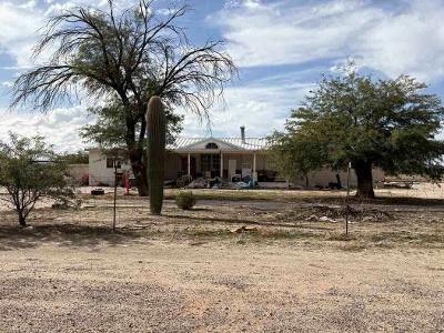 N Russell Rd in Maricopa - Image 1