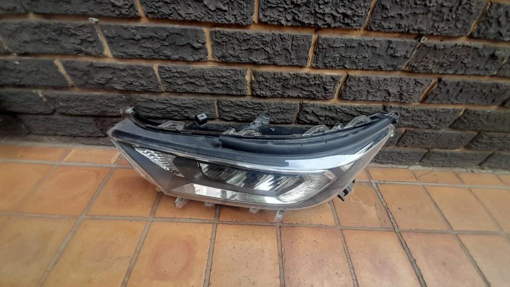 Toyota Rav4 LED Headlight Left Side For sale! in South Africa - Image 1