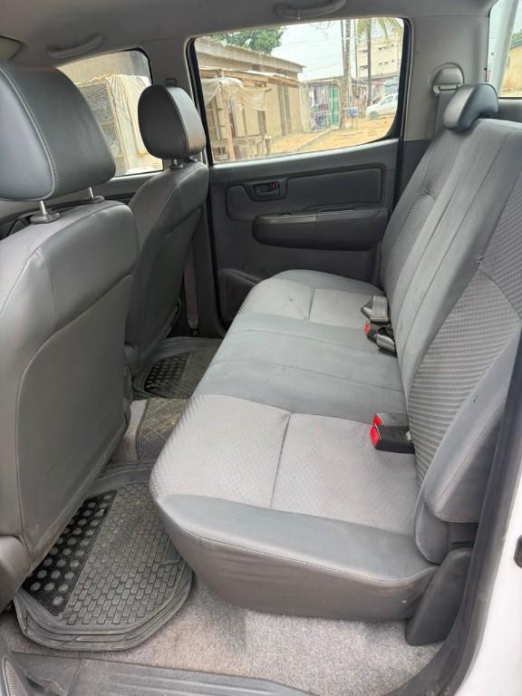TOYOTA HILUX ANNÉE 2017 à Abidjan - Photo 4