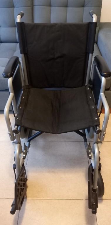 Silla de Ruedas plegable en Munro - Imagen 5