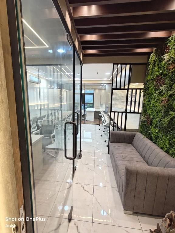 Fully Furnished Office Space For Rent at Sec 5 in India - Image 5