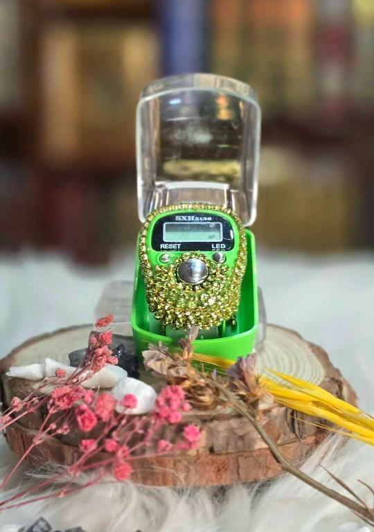Light Green Finger Counter in Bahawalpur - Image 1
