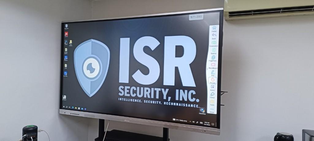 LED TV. Monitor 55' LED with Stand in Lower Bicutan - Image 3