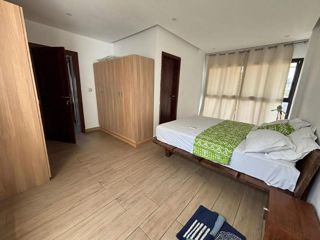 A LOUER APPARTEMENT HAUT STANDING, RIVIÉRA M'BADON, 4 PIÈCES en Côte d’Ivoire - Photo 3