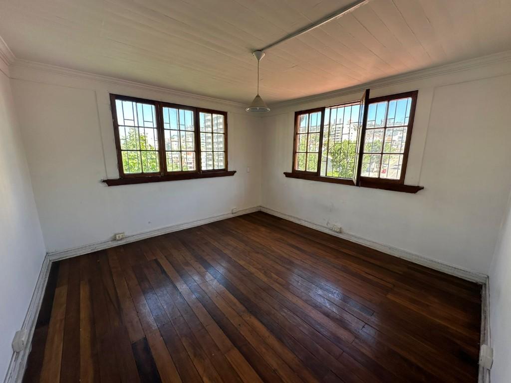 VENDO CASA COMERCIAL A PASOS ESTACION MIRAMAR VIÑA en Viña del Mar - Imagen 3
