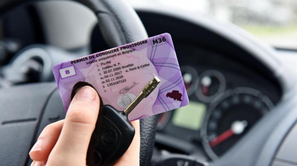 Permis de conduire en France - Photo 2