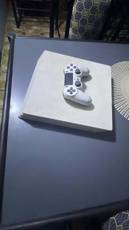 Ps4 pro craquer en Côte d’Ivoire - Photo 3