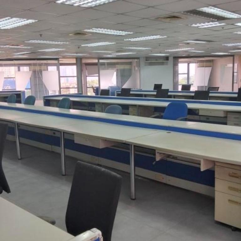 Office For Lease Mandaluyong in Malabon - Image 2