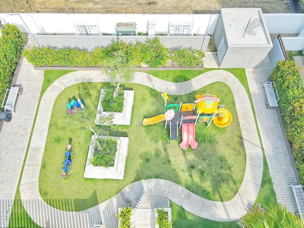 APARTAMENTO ASCENSOR Y AREA SOCIAL CON PISCINA JARDINES DEL ESTE en Gurabo al Medio - Imagen 4