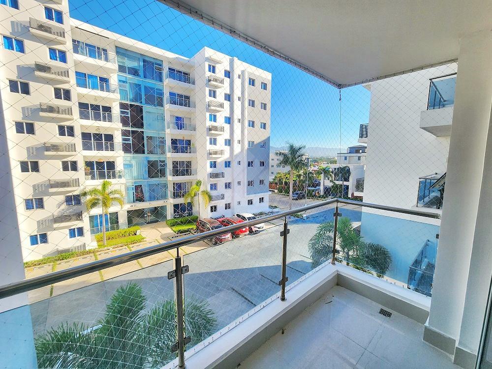 TORRE PISCINA Y GIMNASIO CON AREA SOCIAL CERRO ALTO STGO. en Licey al Medio - Imagen 4