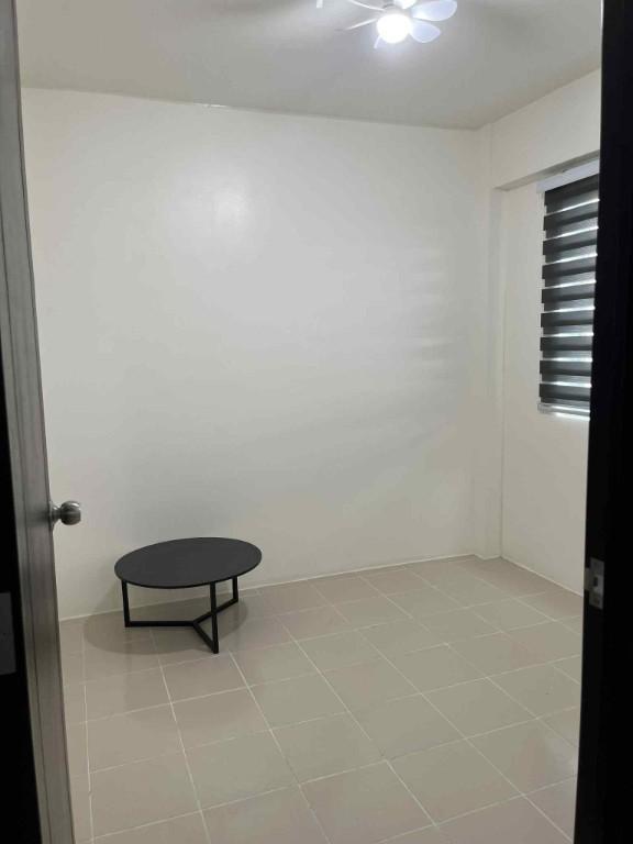 2 BR Semi-Furnished Condo Unit For Rent in The Rochester, Pasig in Pansol - Image 7