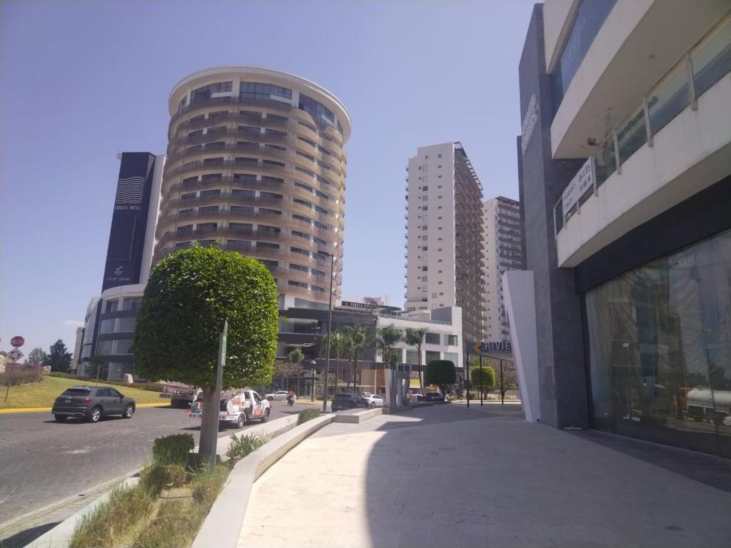 Local en Venta Sonata Towers, Lomas de Angel?polis, Puebla. en Tlaxcalancingo - Imagen 1