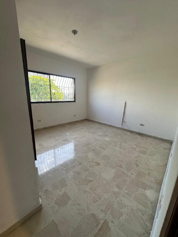 APARTAMENTO EN ALQUILER EN LAS PRADERAS en Santo Domingo - Imagen 7