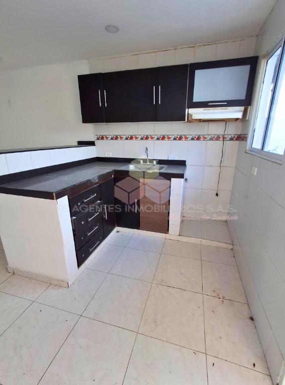 ARRENDAMOS APARTAMENTO, 72 M2, 3 ALCOBAS, LOS ALMENDROS, SOLEDAD en Colombia - Imagen 3