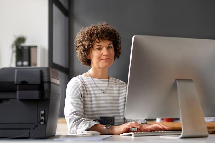 In Search of a Research Assistant for a Remote Job in United States - Image 2