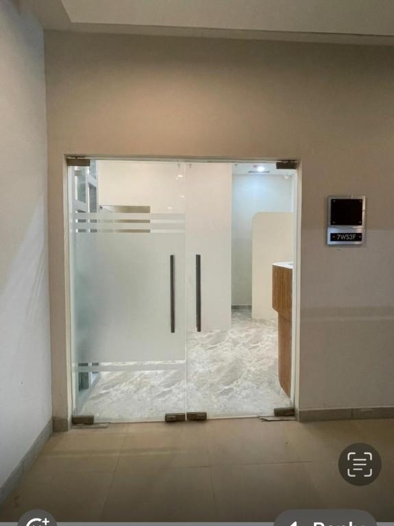 Fully Furnished Office Space For Rent at Newtown in India - Image 6