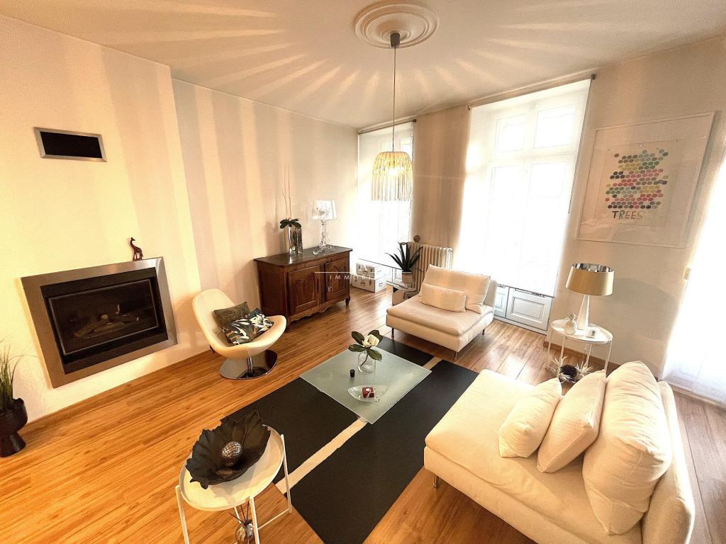 MAISON + LOCAL COMMERCIAL à Tarbes - Photo 1