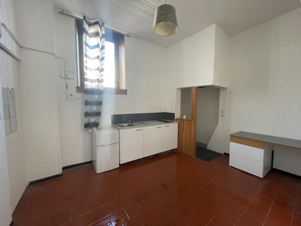 LOCATION APPARTEMENT STUDIO ECUSSON NIMES à Nîmes - Photo 1