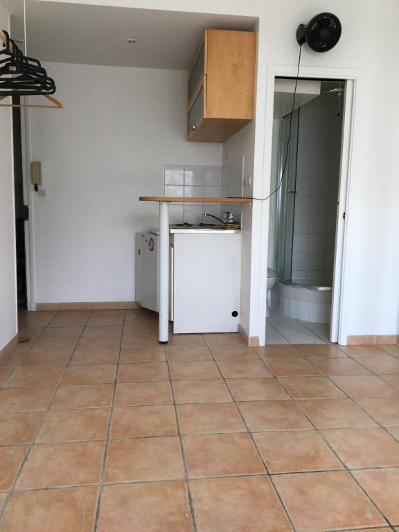 Studio loué vide - TERNES à Levallois-Perret - Photo 1
