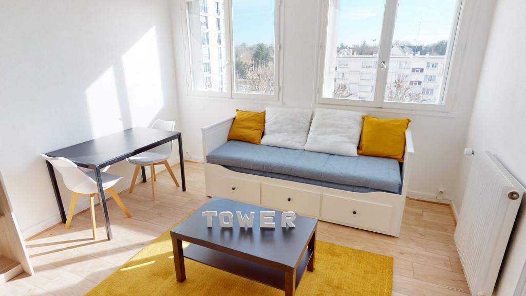 STUDIO MEUBLÉ - OLIVET à Saint-Jean-de-Braye - Photo 1