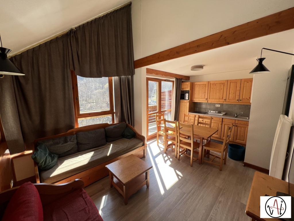 APPARTEMENT SOUS BAIL COMMERCIAL à Saint-Martin-d'Hères - Photo 1