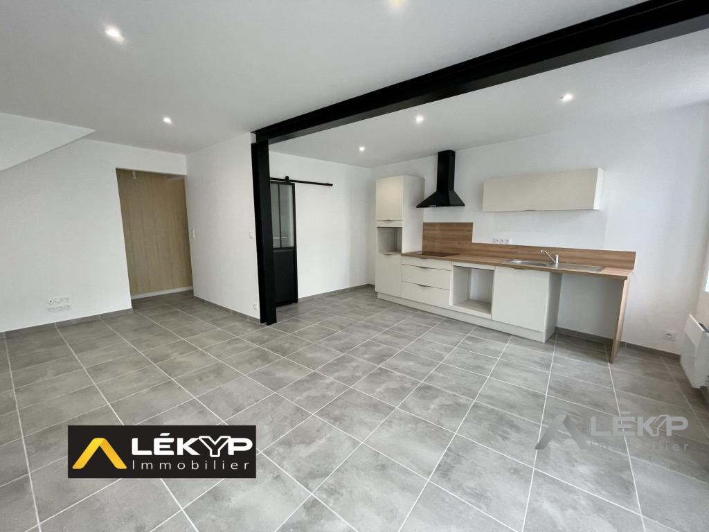 MAISON 3/4 CHAMBRES à Cholet - Photo 1