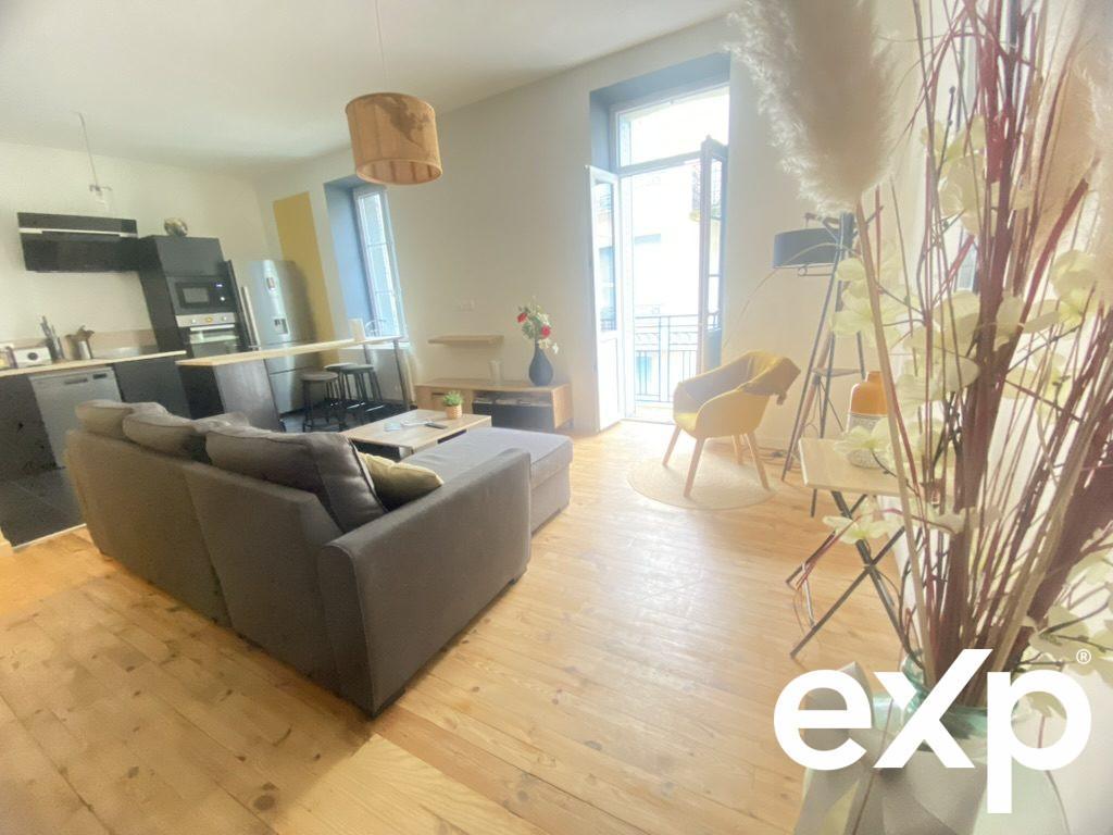03200 VICHY APPARTEMENT MEUBLÉ4 PIÈCES AVEC BALCON AVEC … à Vichy - Photo 1