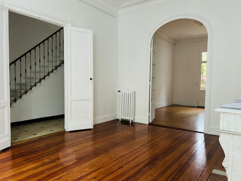 Maison Pierre R+2 à Bordeaux - Photo 1