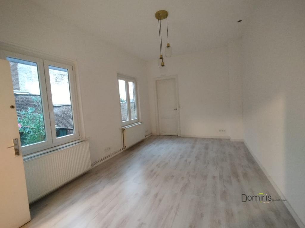 BEAU T2 EN RDC à Tourcoing - Photo 1