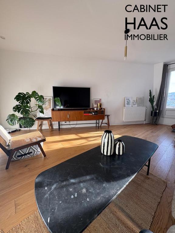 APPARTEMENT F2 MEUBLE à Clamart - Photo 1