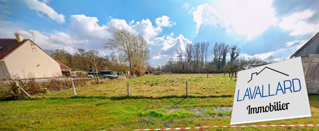 Terrain constructible à Amiens - Photo 1