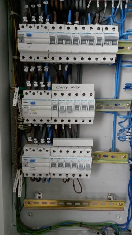 electrical worker needed in Hougang - Image 1